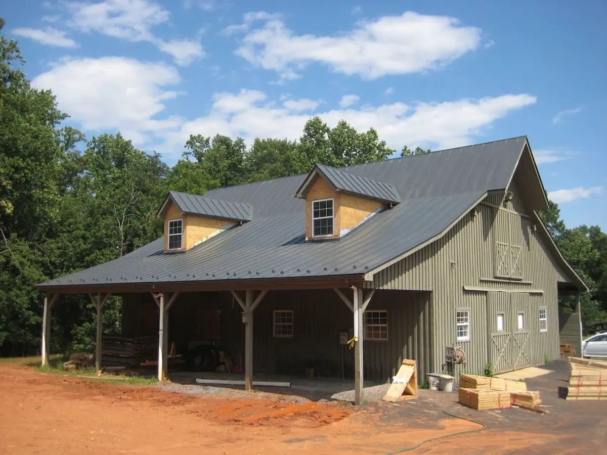Expert Roof Coating workmanship in Farmton